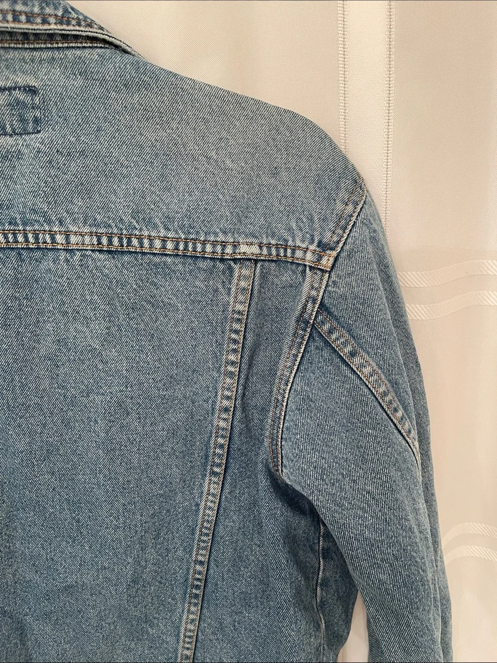 Arizona Jean Company Light Blue Denim Jacket - Picture 5 of 12